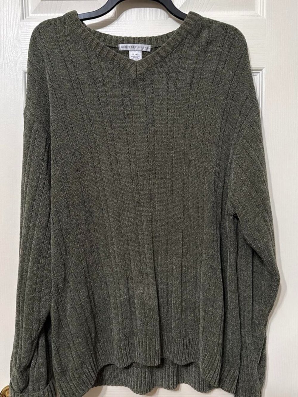 Olive green cable knit sweater #knitwear #winterwear